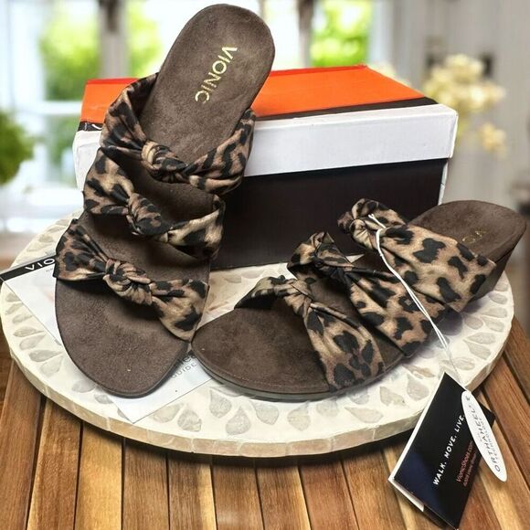 Vionic Park Rizzo Orthotic Comfort Leopard Wedge Sandals Women’s Size 8 NIB - Picture 3 of 10
